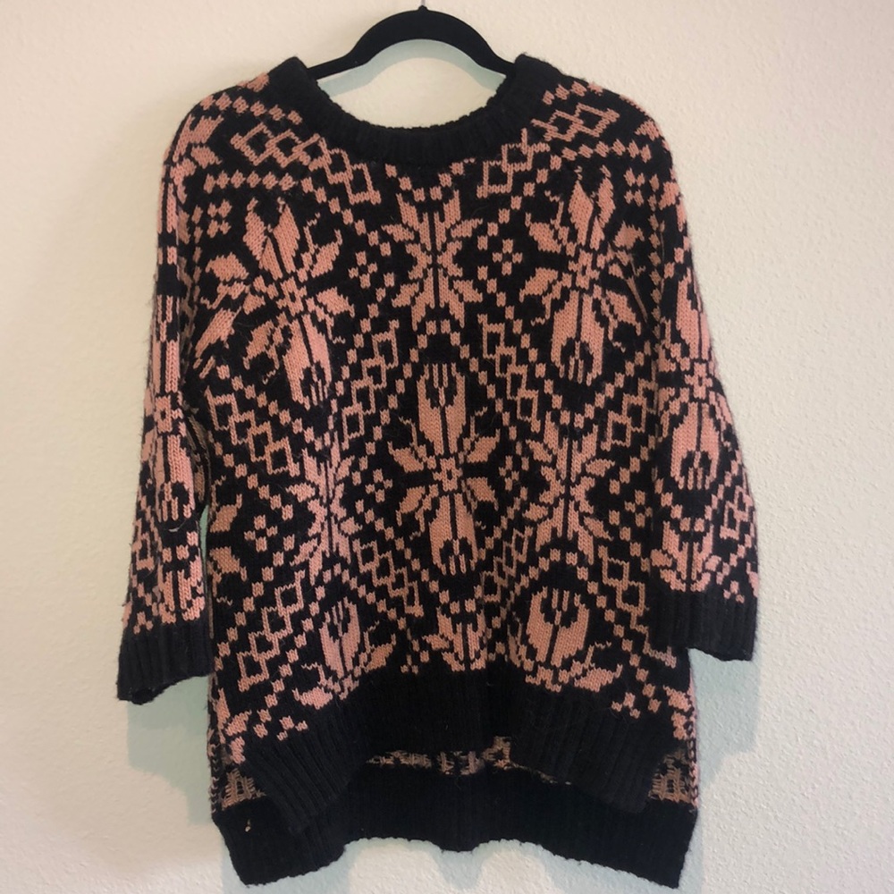 H&M Chunky Knit Sweater w Light Pink Detail